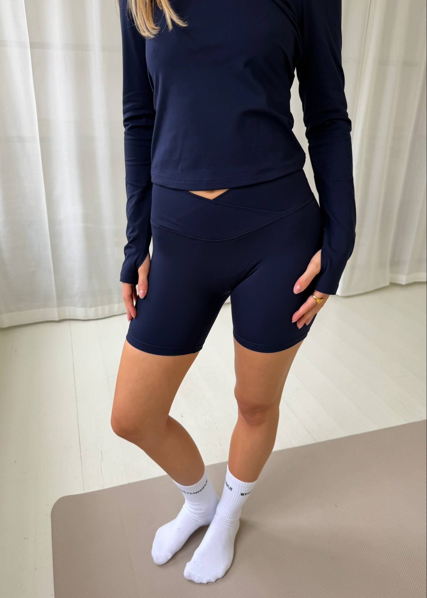 Active Wrap Shorts - Navy - ByStenholt.dk