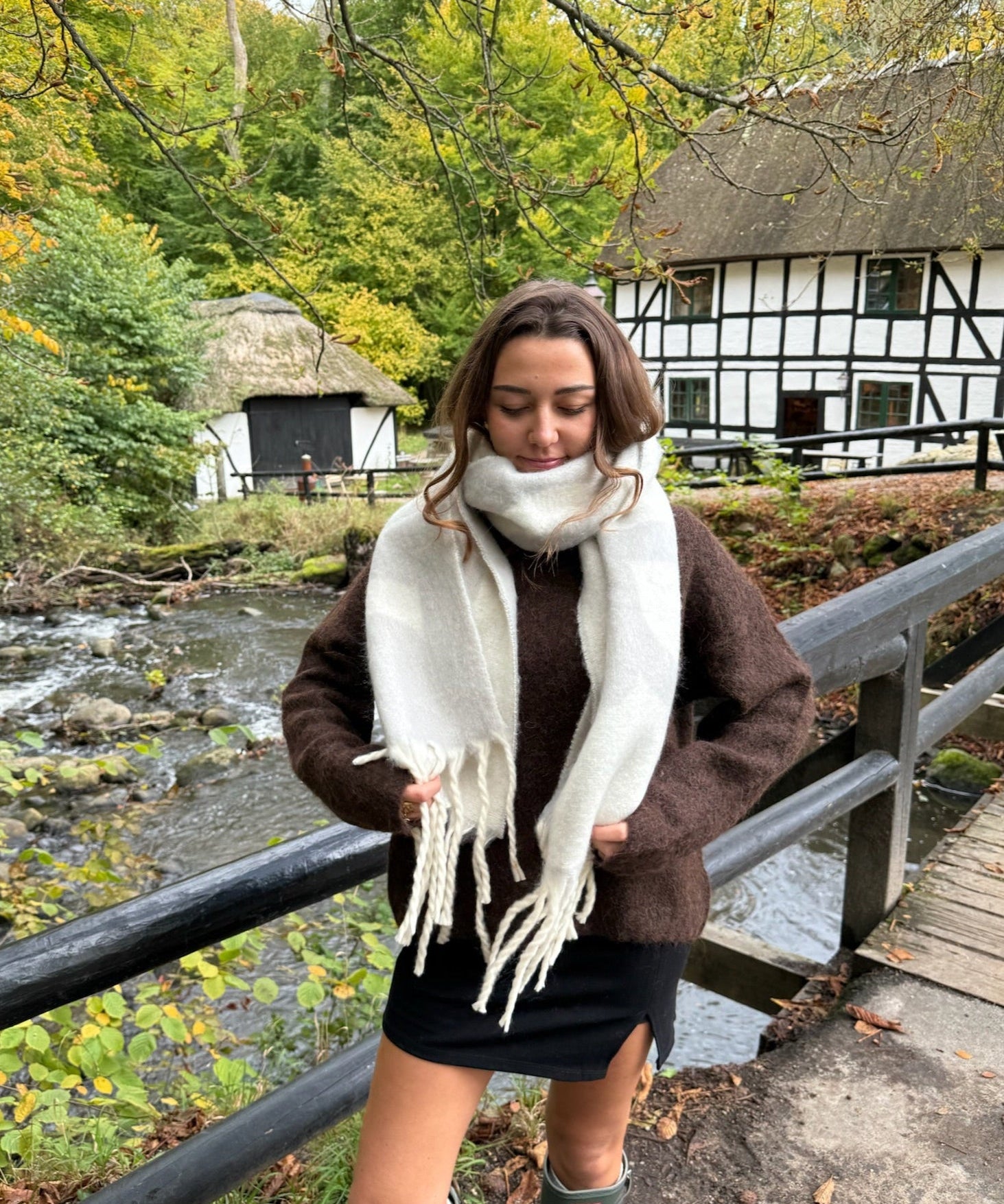 Amour Tørklæde - Lysegrå - ByStenholt.dk