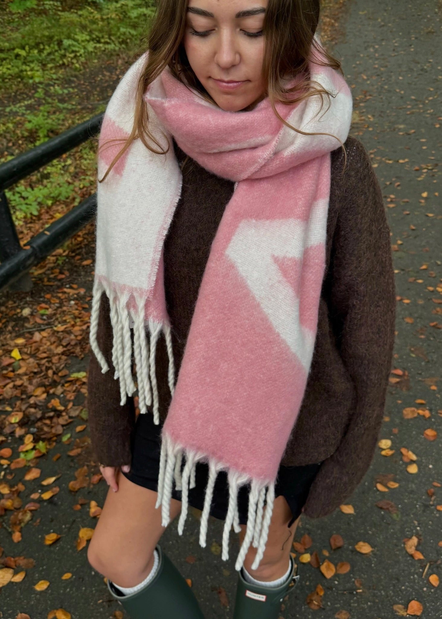 Amour Tørklæde - Lyserød - ByStenholt.dk