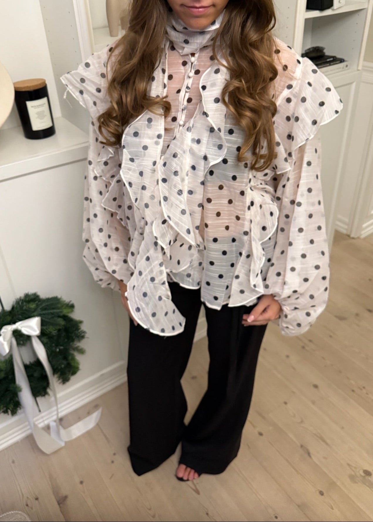 Belle Polka Skjorte - Hvid - ByStenholt.dk