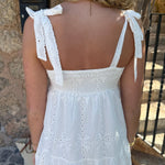 Broderet Maxi Kjole - Hvid - ByStenholt.dk