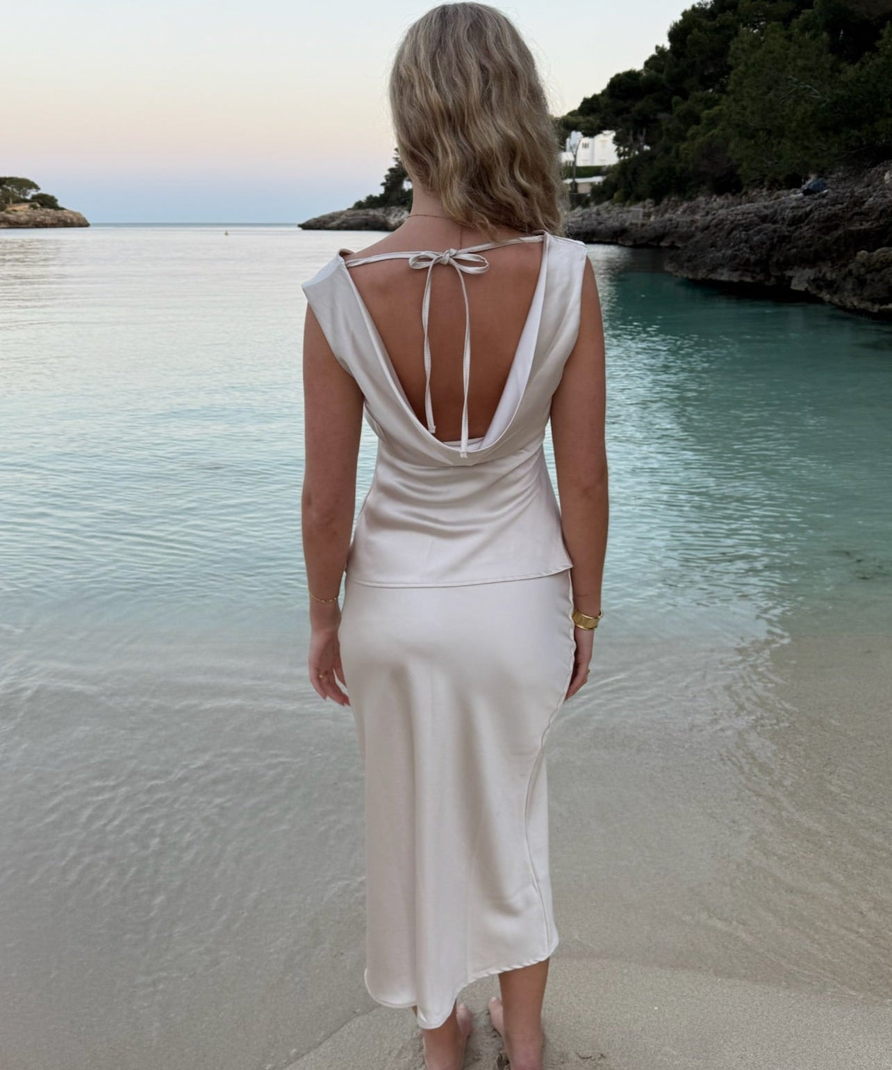 Cleo Draperet Top + Maxi Nederdel - Beige - ByStenholt.dk