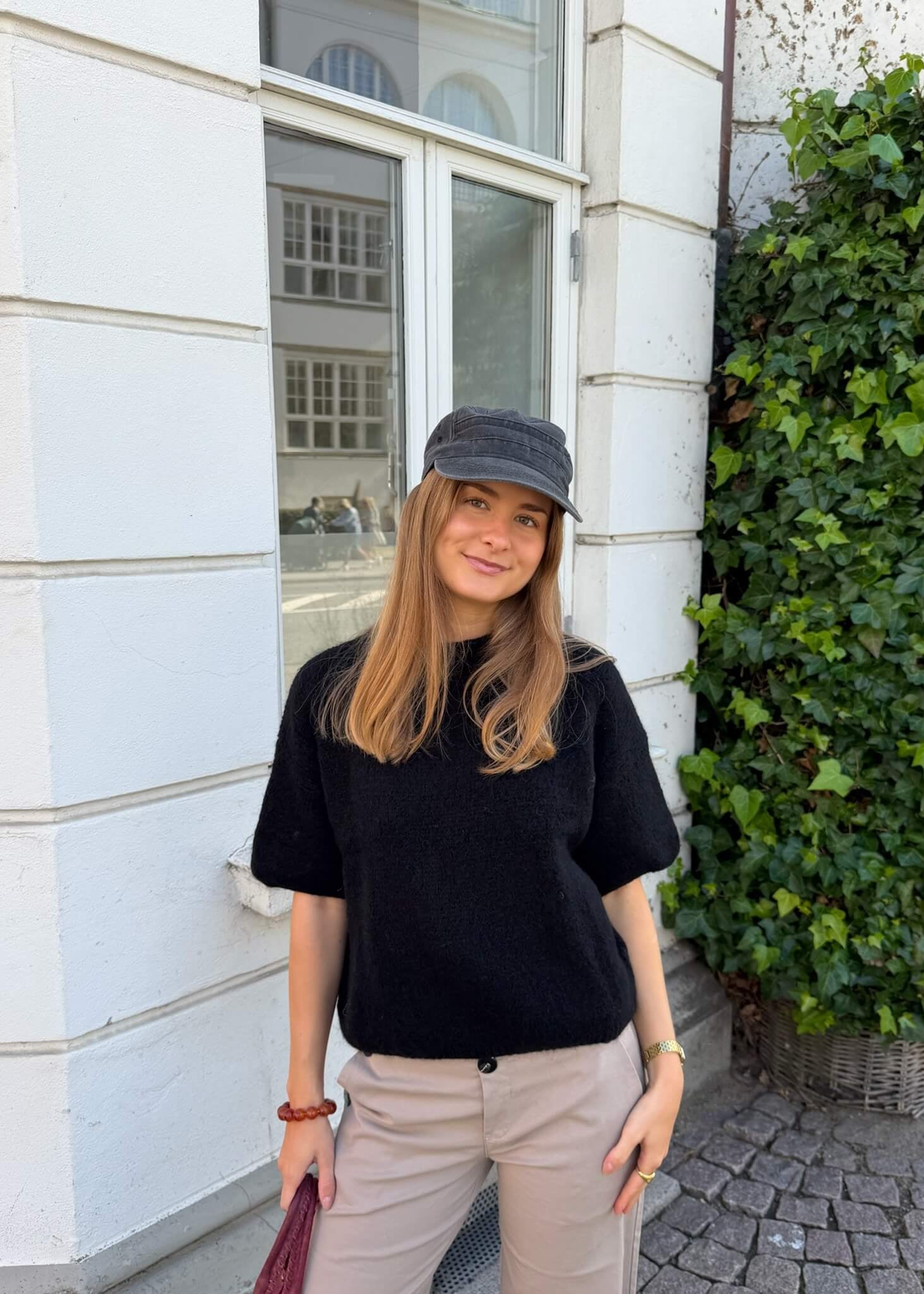 Cozy T-shirt Strik - Sort - ByStenholt.dk