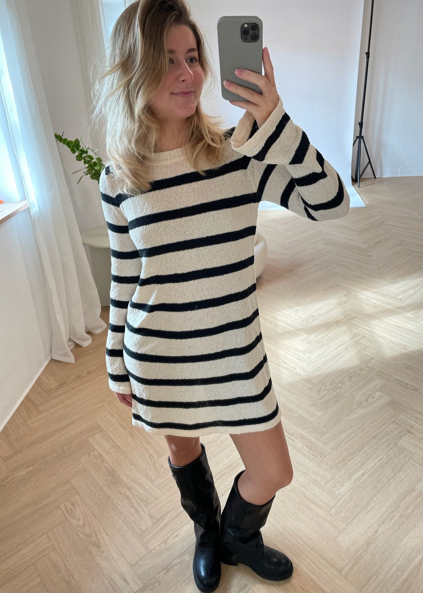 Elina Kjole - Creme/Sort - ByStenholt.dk