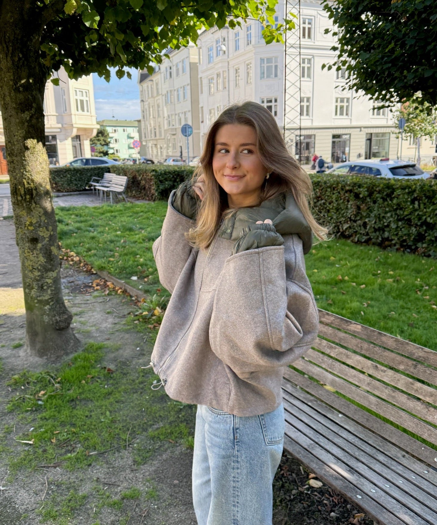 Envy Jakke - Taupe - ByStenholt.dk