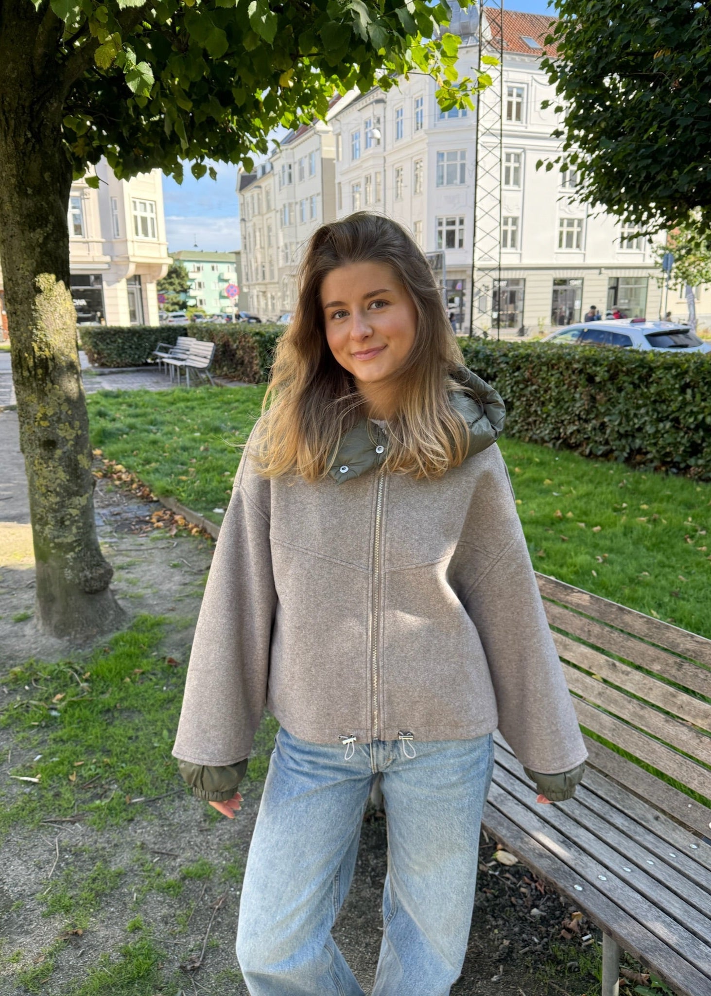 Envy Jakke - Taupe - ByStenholt.dk