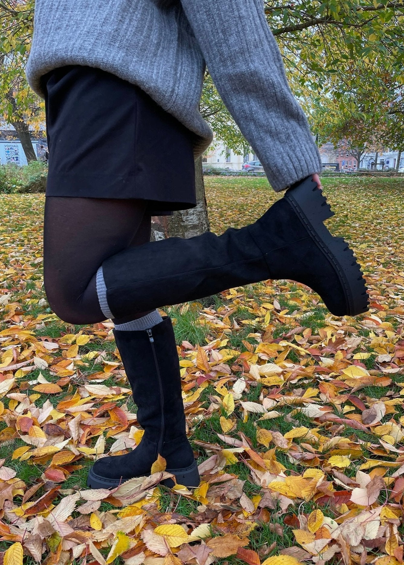 Høje Suede Støvler - Sort - ByStenholt.dk