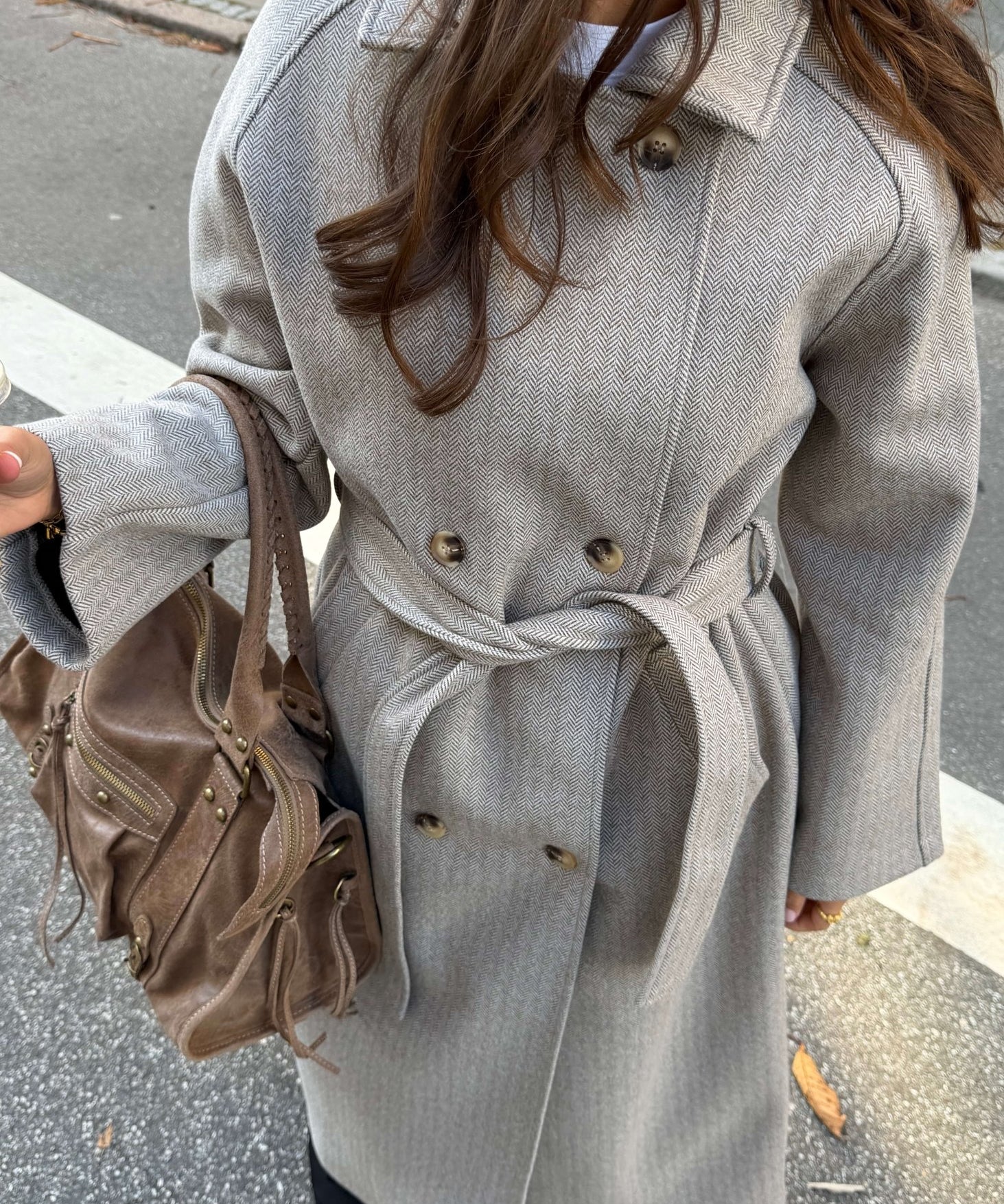 Isabel Lang Frakke - Beige - ByStenholt.dk