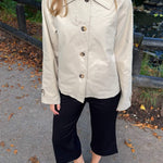Klassisk Kort Trenchcoat - Beige - ByStenholt.dk
