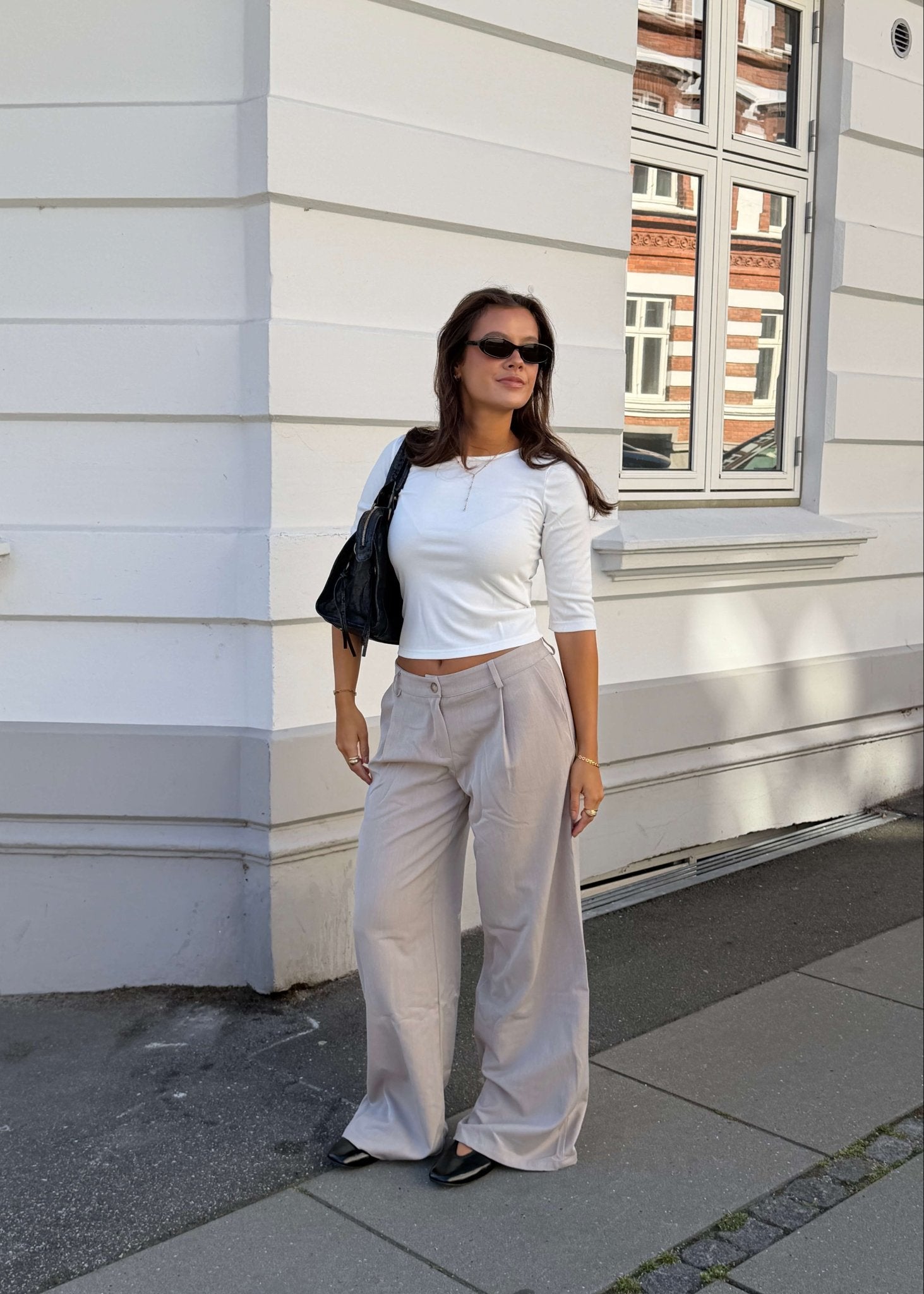 Lara Habitbukser - Taupe - ByStenholt.dk