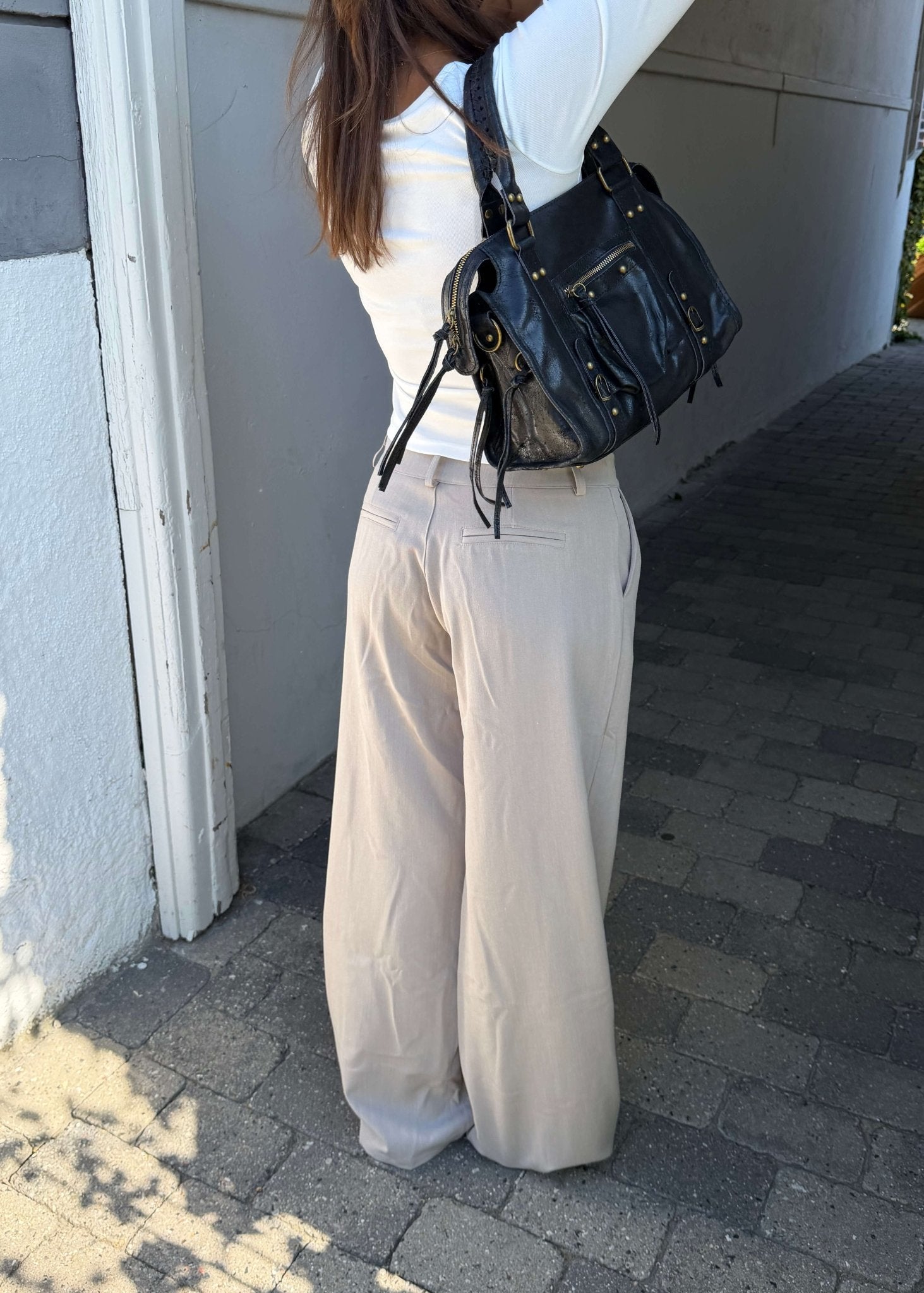 Lara Habitbukser - Taupe - ByStenholt.dk