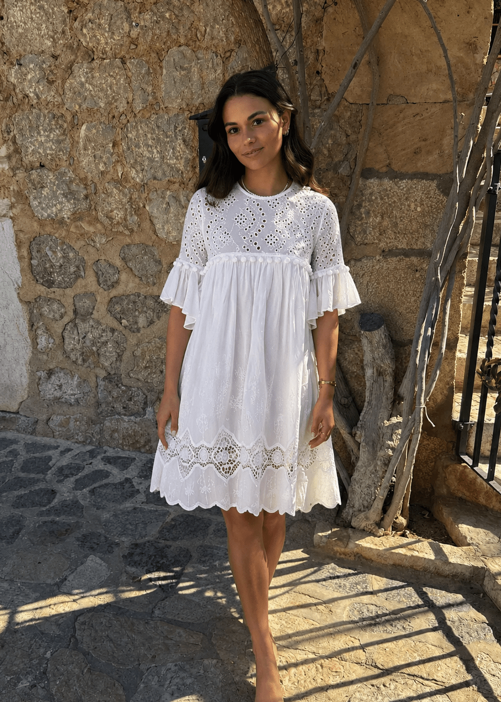 Leah Kjole - Hvid - ByStenholt.dk