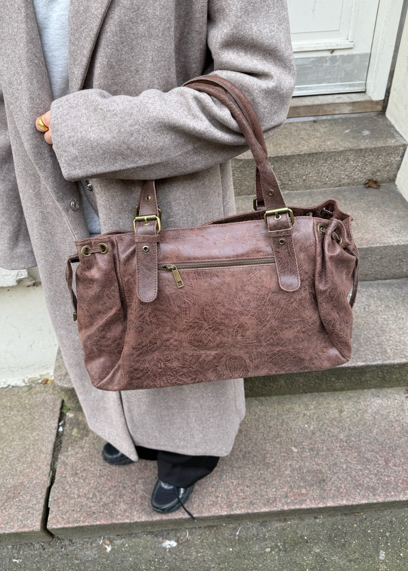 London Taske - Mørkebrun - ByStenholt.dk