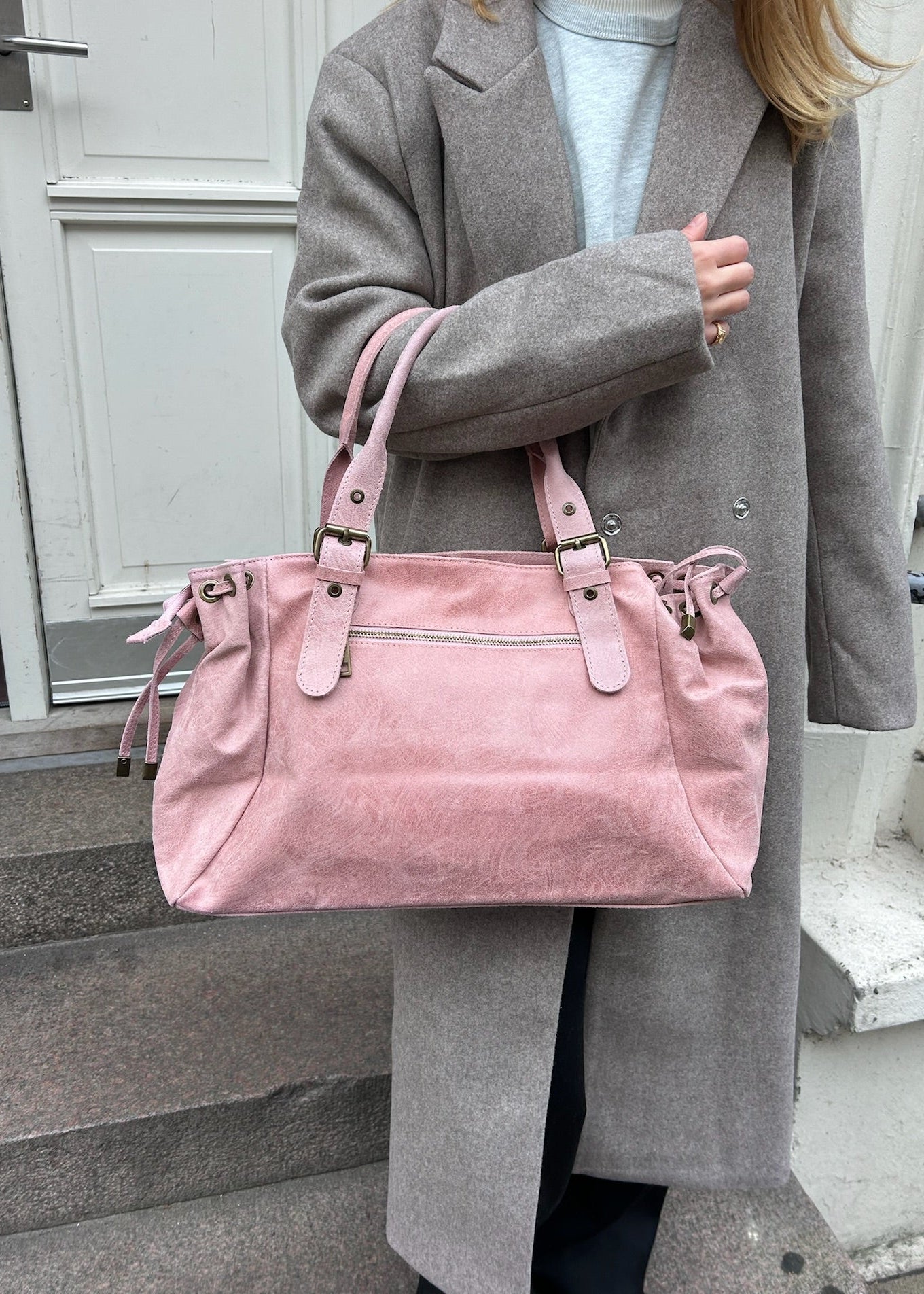 London Taske - Sart Lyserød - ByStenholt.dk