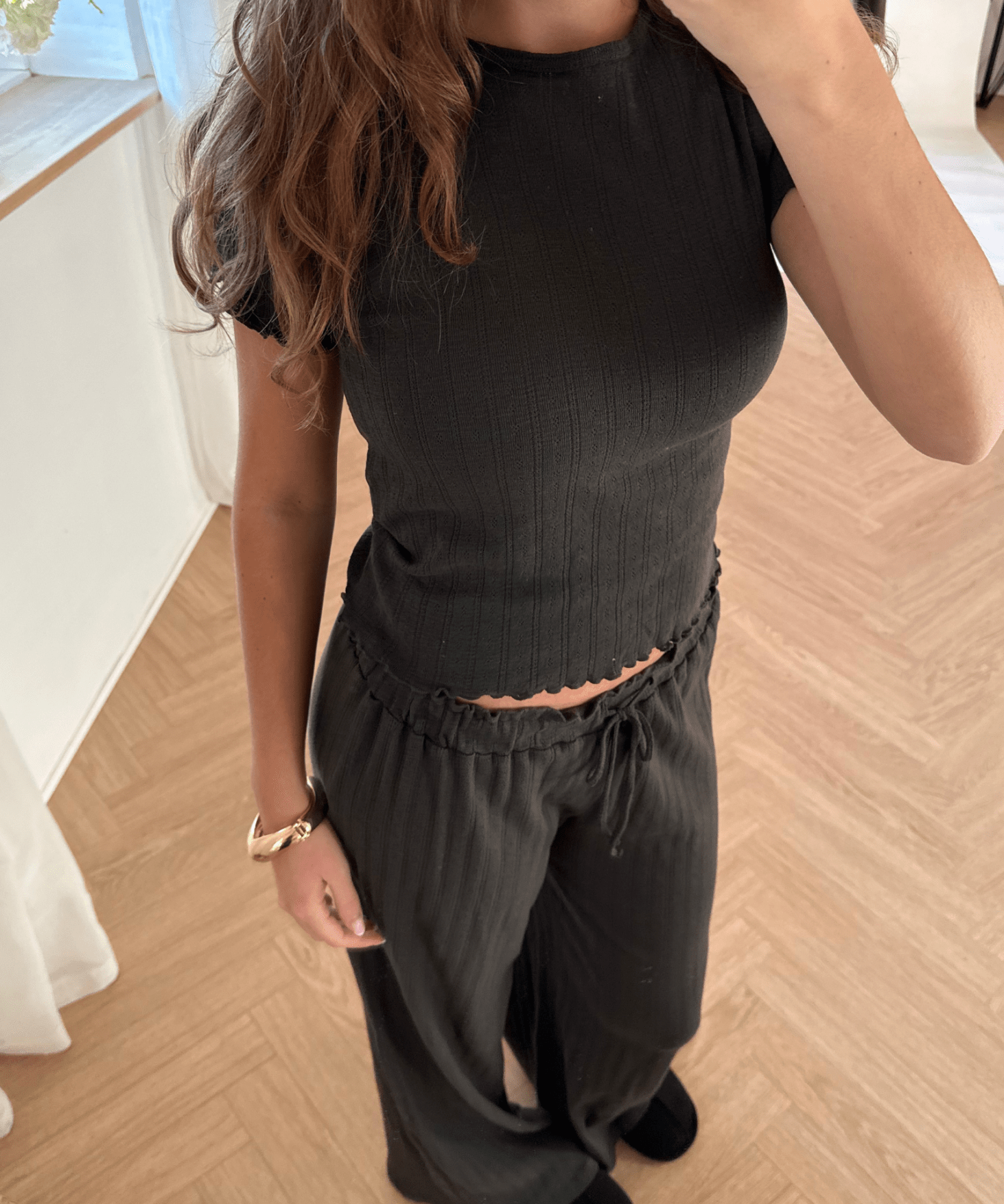 Loungewear T-shirt i Pointelle - Mørkebrun - ByStenholt.dk