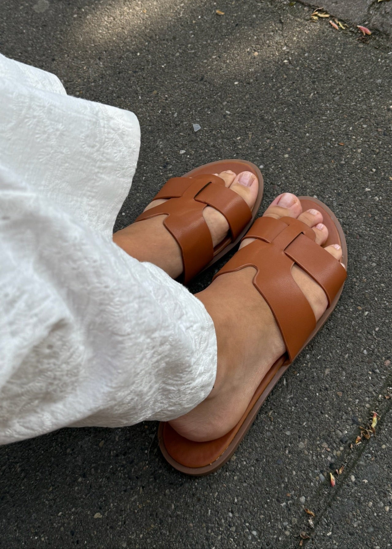 Rie Sandaler - Camel - ByStenholt.dk