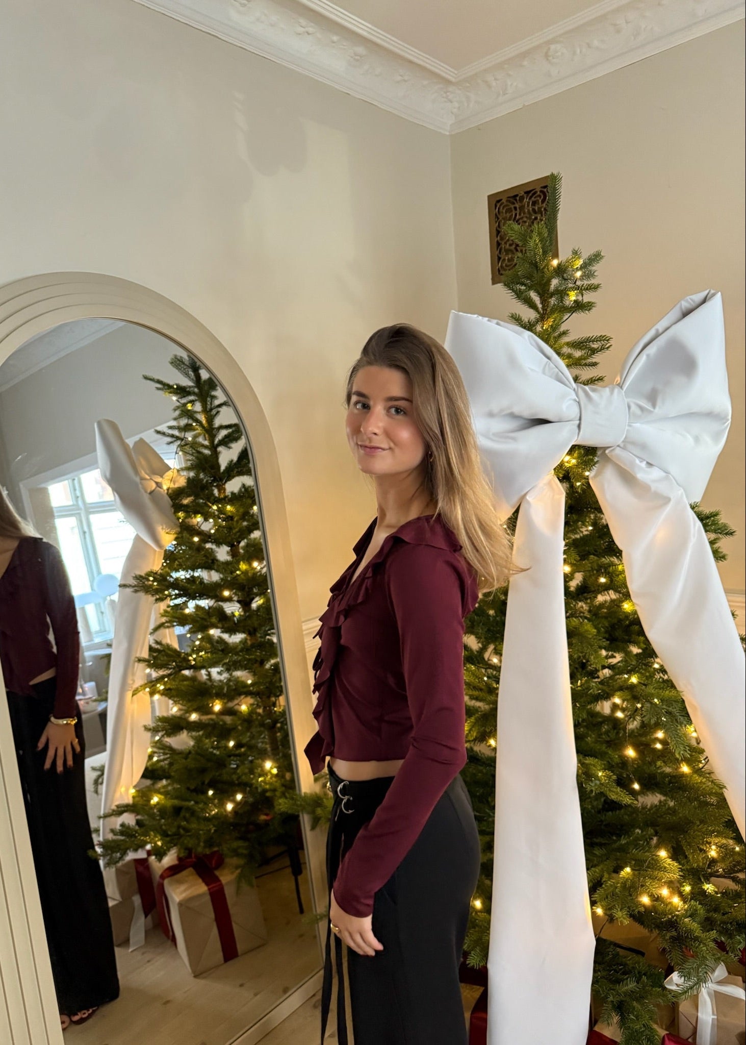 Ruffle Tie Bluse - Bordeaux - ByStenholt.dk