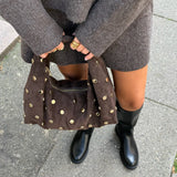 Siena Taske Med Nitter - Mørkebrun