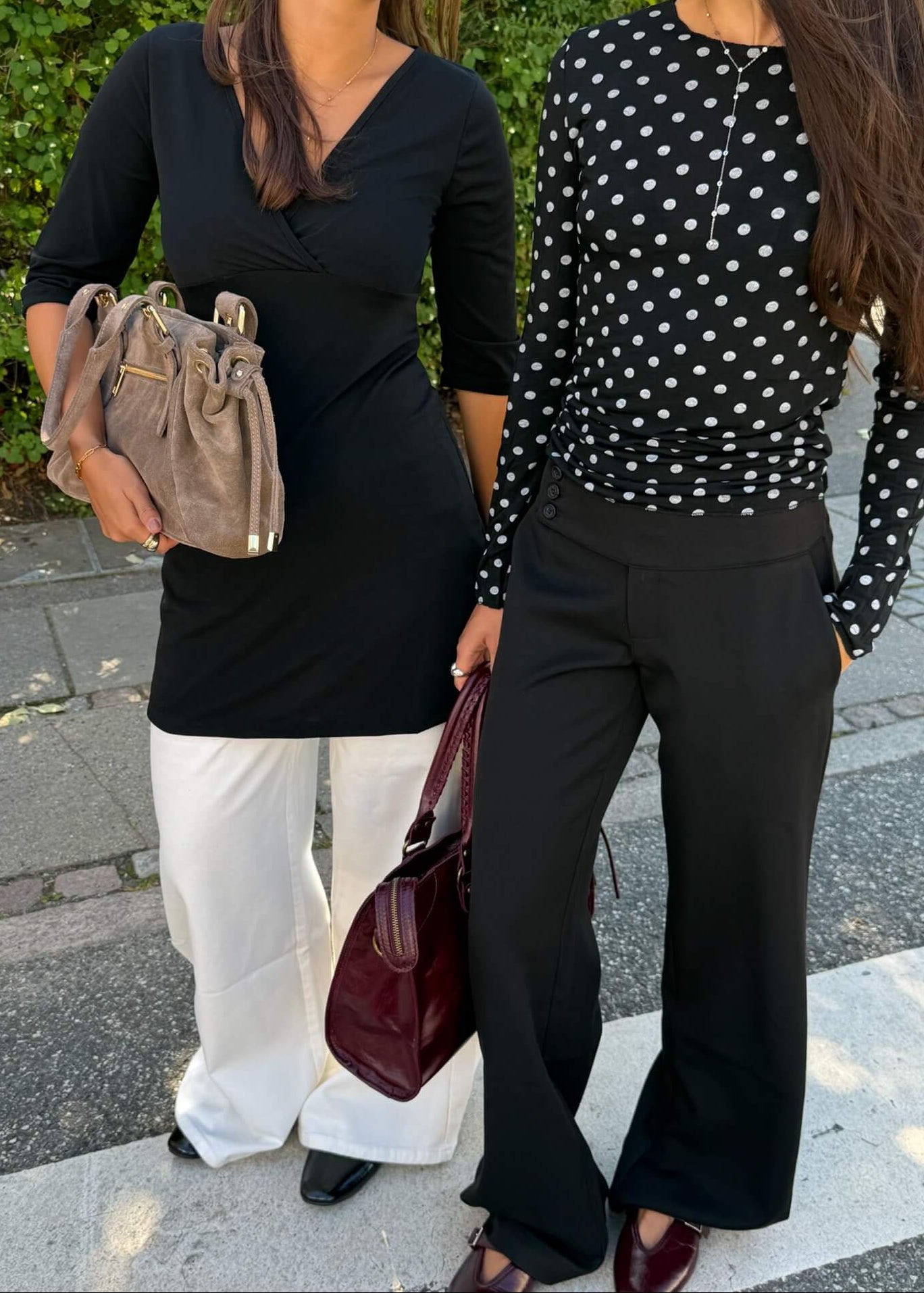 Svea Low Waist Bukser - Sort - ByStenholt.dk